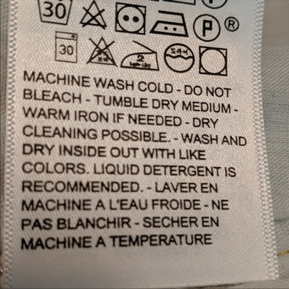 NWT Levi's - 501 Tango Camo Shorts - Size 33 - Picture 5 of 5